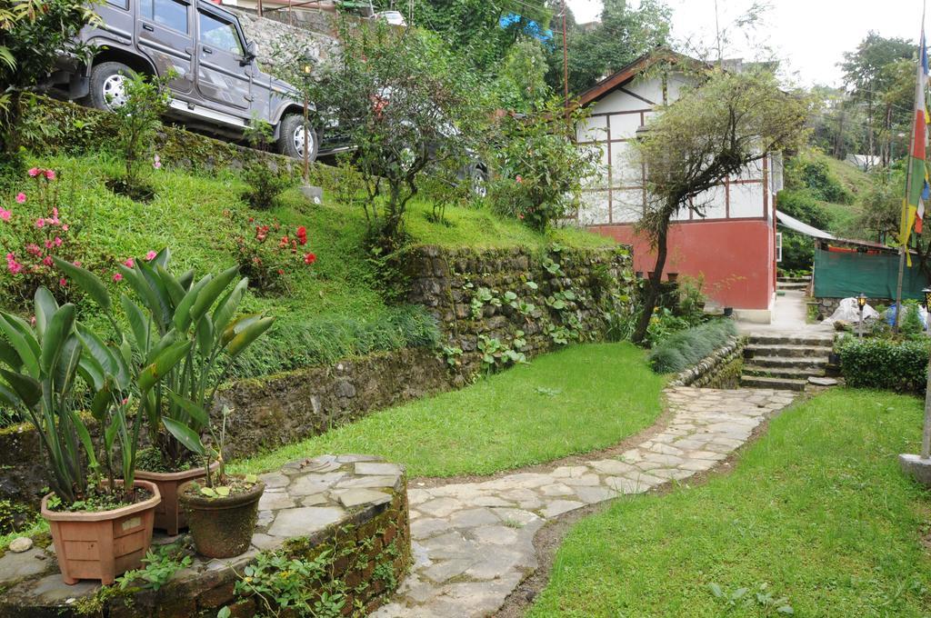 The Mazong Hotel Gangtok Exterior photo